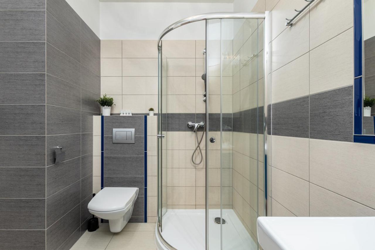Al Krakowska 291a By Homeprime Apartment